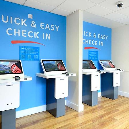 Travelodge London Covent Garden Εξωτερικό φωτογραφία